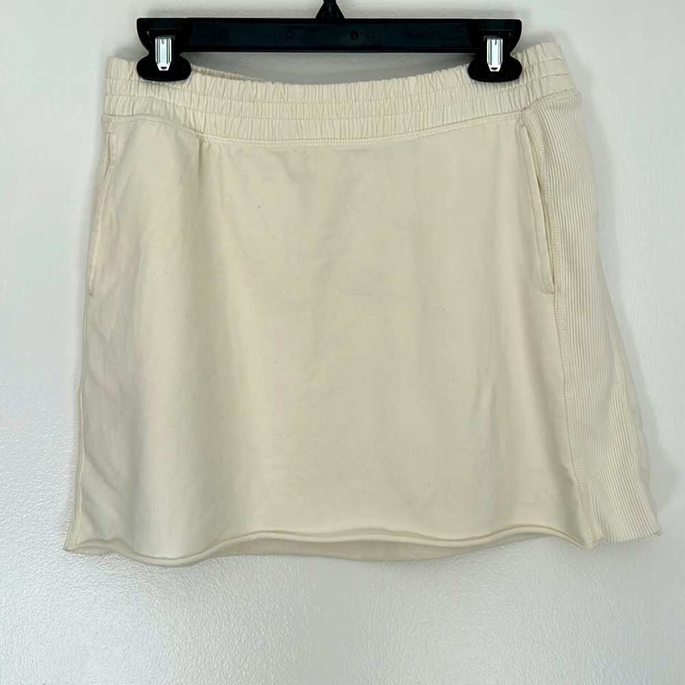 Aerie white skirt size s
